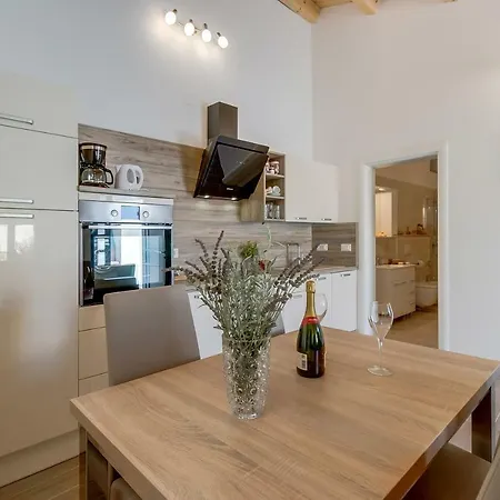 Apartments Relax Veli Losinj Exterior photo