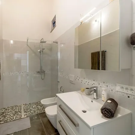 Apartments Relax Veli Losinj Exterior photo